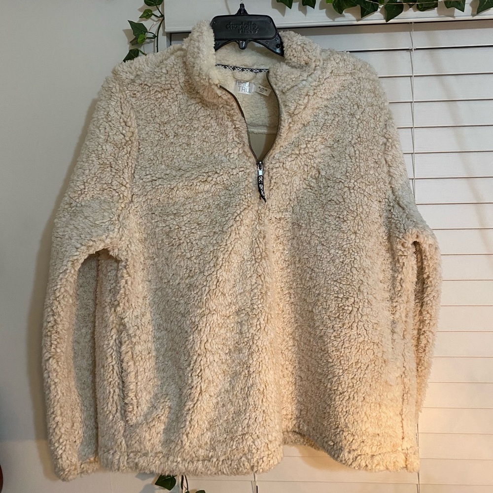 Time and Tru Sherpa Pullover w/ Pockets